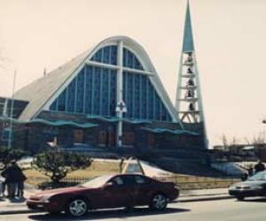 Histoire de l'architecture religieuse au Québec: de 1945 à la fin du 20e siècle